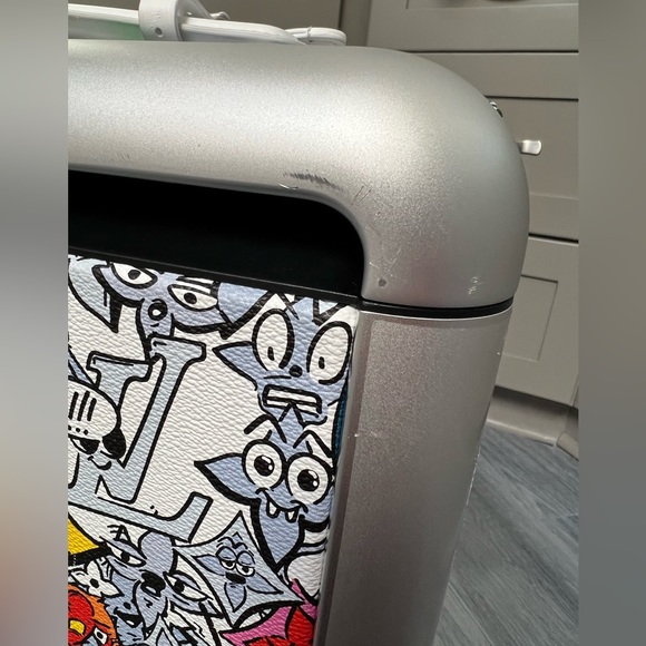 SS23 LV Comic Monogram Horizon 55 Limited Edition - Picture 7 of 11